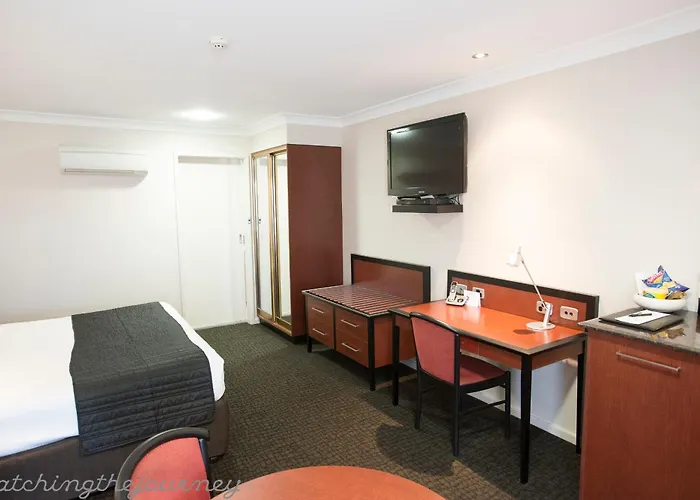 Best Western Plus All Settlers Motor Inn