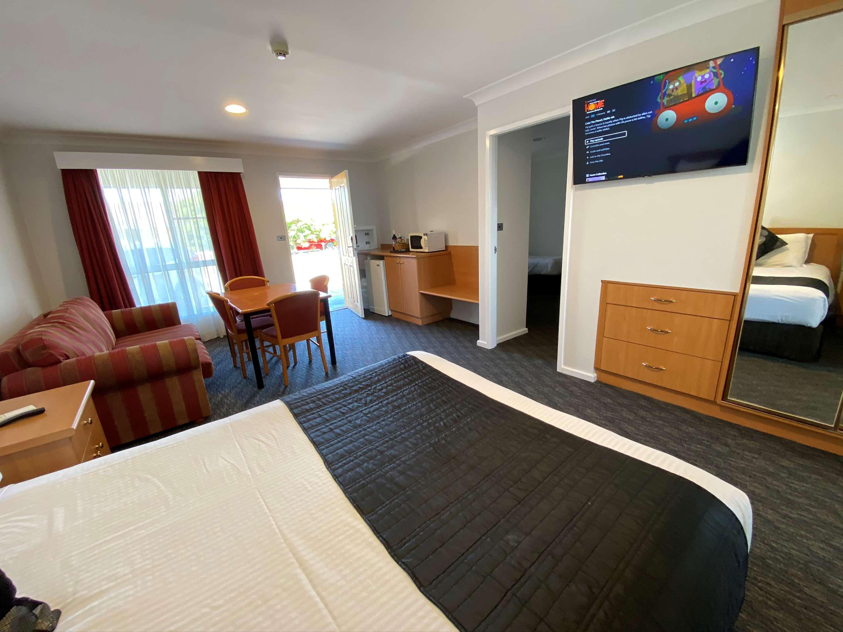 Western Settlers Motor Tamworth
